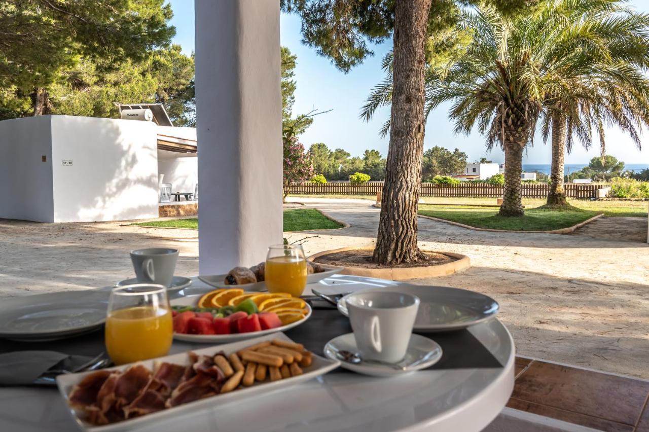 Bungalows Es Pins - Emar Hotels Platja de Migjorn Eksteriør billede