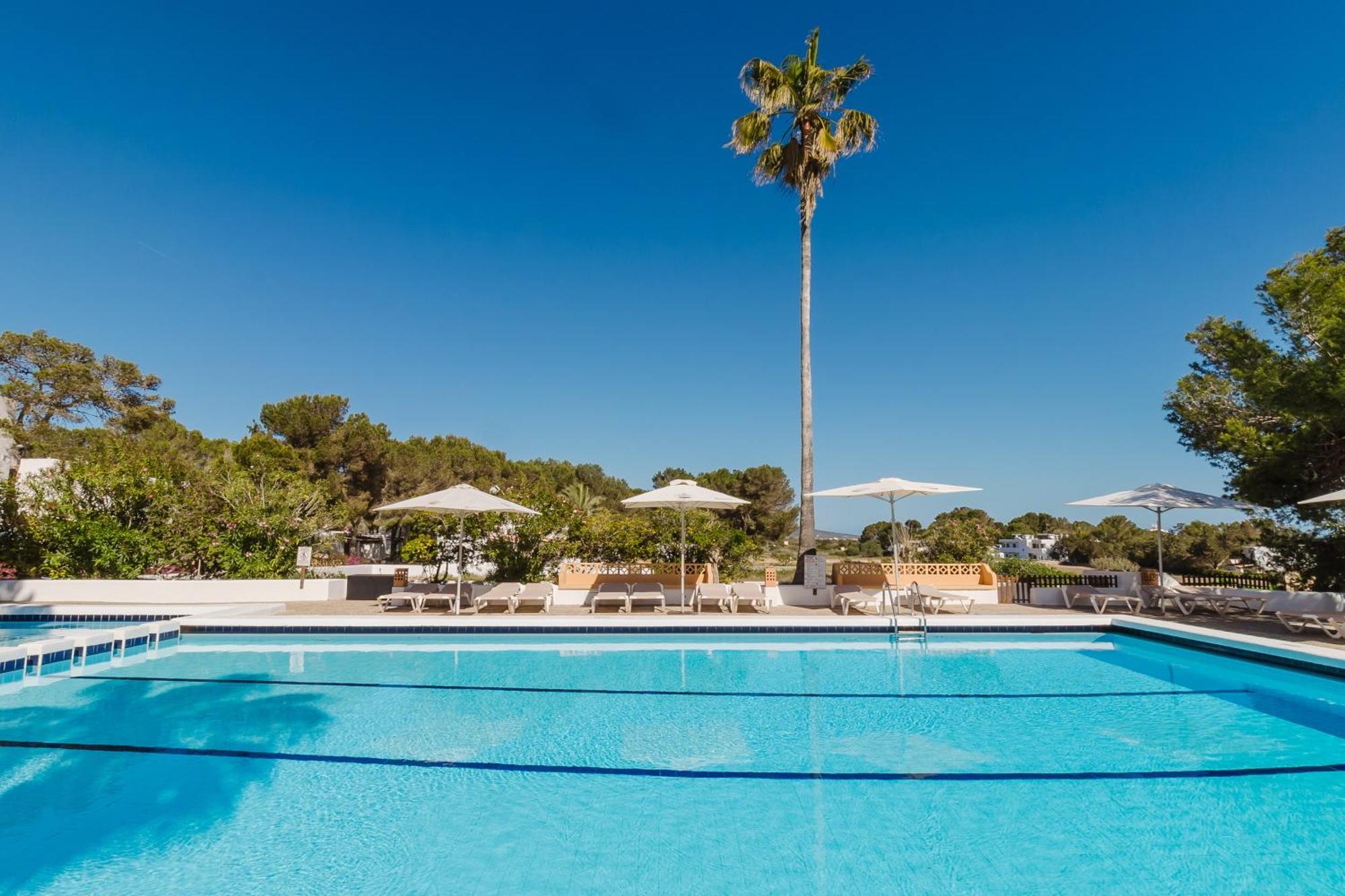 Bungalows Es Pins - Emar Hotels Platja de Migjorn Eksteriør billede