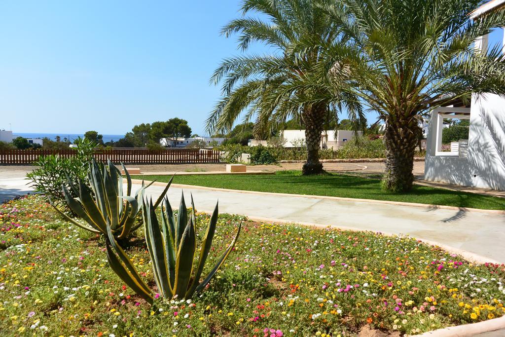 Bungalows Es Pins - Emar Hotels Platja de Migjorn Eksteriør billede